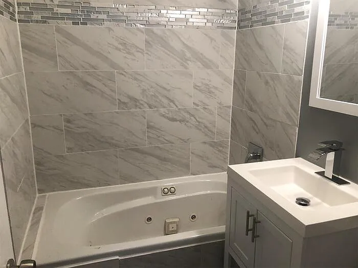 5735 S Calumet Ave #3W — Photo 10