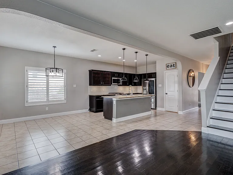 6317 Seagull Ln — Photo 10