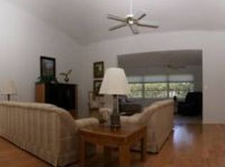 825 McCallister Ave, Sun City Center, FL 33573