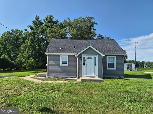 78 Humphreys Ave, Pennsville, NJ 08070