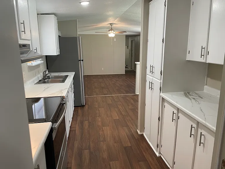 1 Sparkleberry Rd — Photo 3