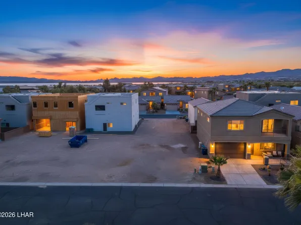 713 Malibu Ln, Lake Havasu City, AZ 86403