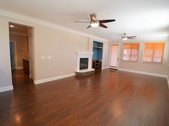 4th image of 1687 Antigua Ln