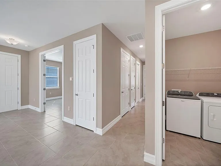 305 Ibiza Loop — Photo 24