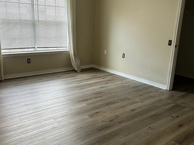 1353 Sterling Point Pl — Photo 17