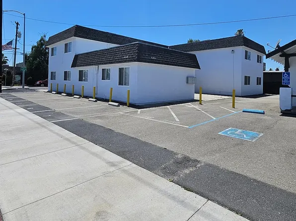 449 S Stockton Ave, Ripon, CA