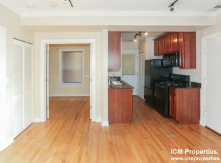 630 W Roscoe St APT 3N, Chicago, IL 60657