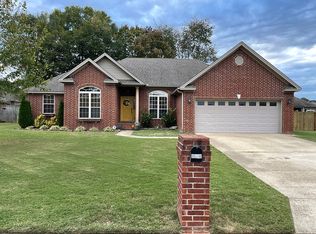 2205 Clara St, Searcy, AR 72143