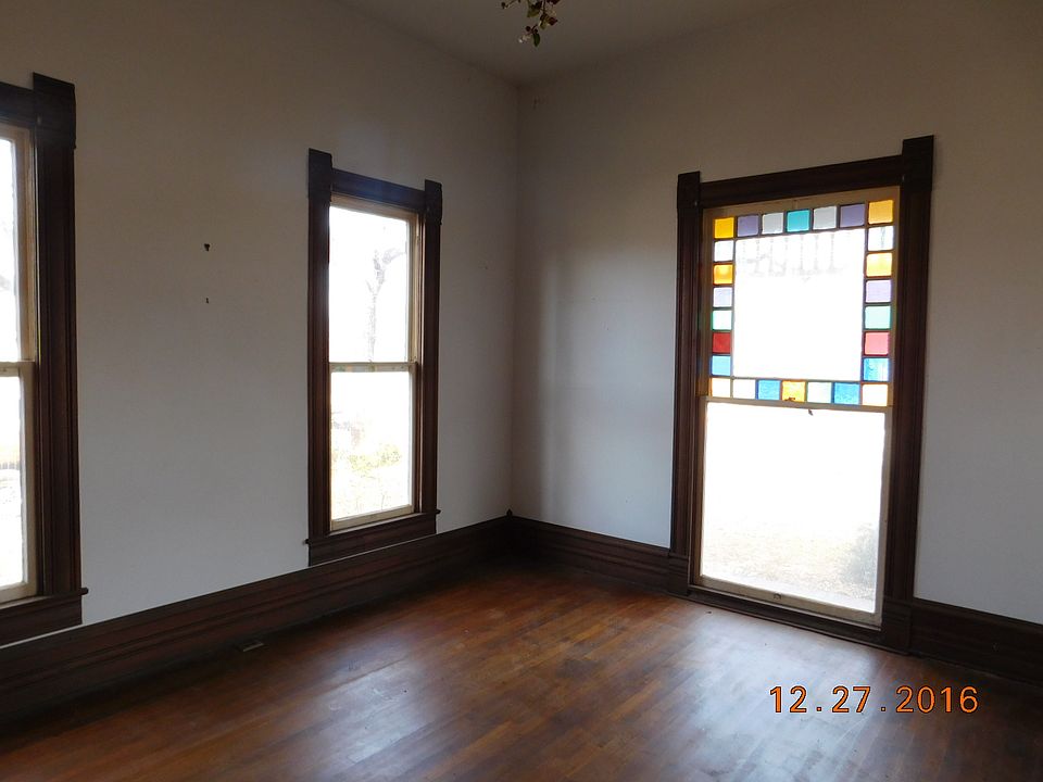 1st image of 1304 Waco St