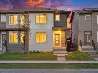9060 W 52nd St NE, Calgary, AB T3J 0V7