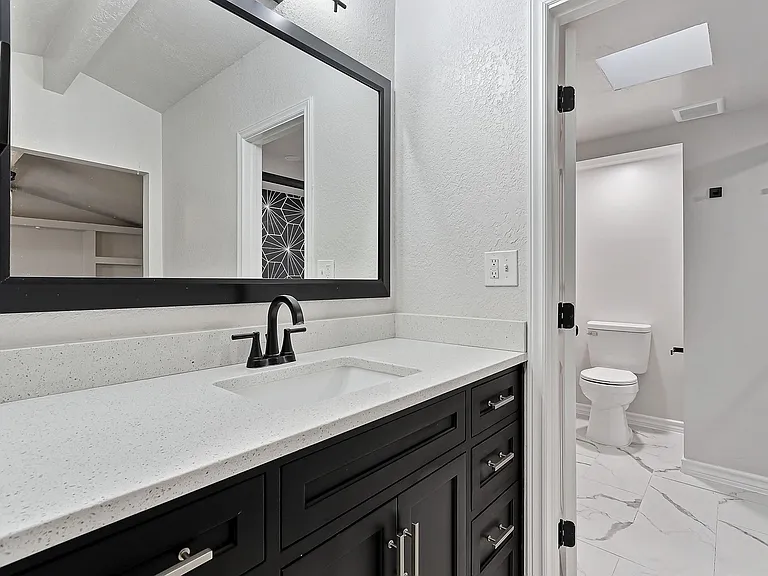 6637 Mariposa Dr — Photo 14