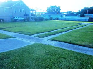 1003 Rupp St, Gretna, LA 70053