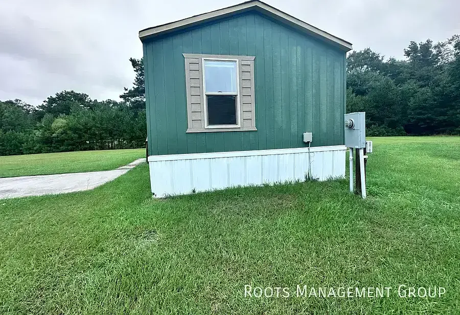 3 Bed 2 Bath Home Available for Lease at Rivercreek MHP - Apply Now! — Photo 2