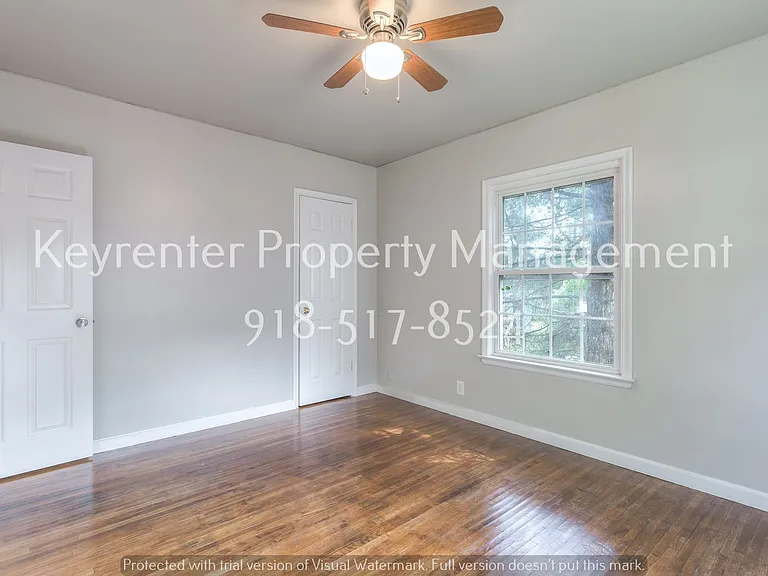 729 N Florence Pl — Photo 21