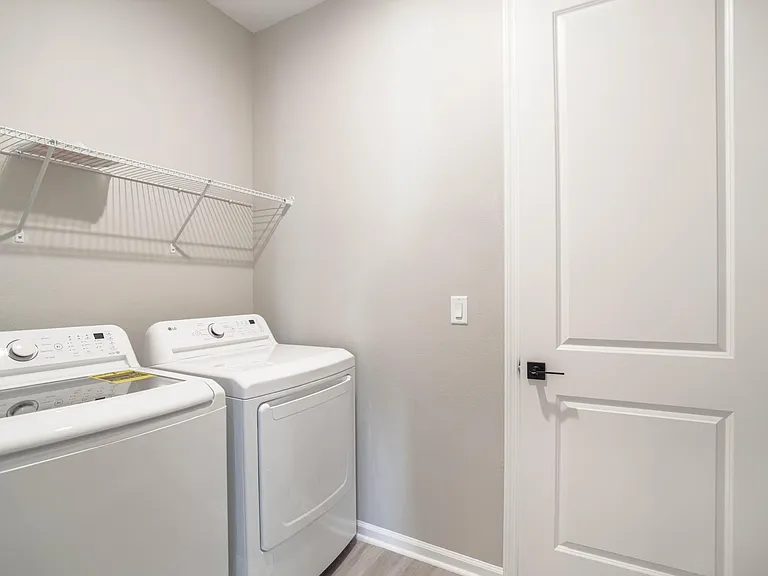 Brand New Washer/ Dryer