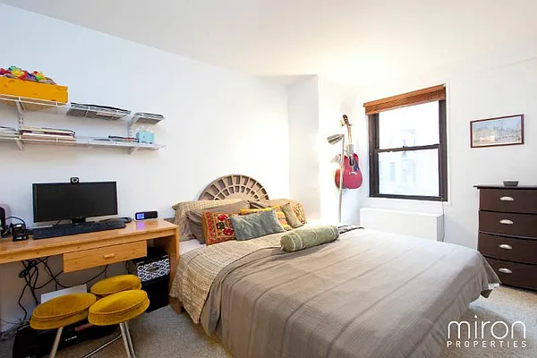 Sold by Miron Properties | media 2