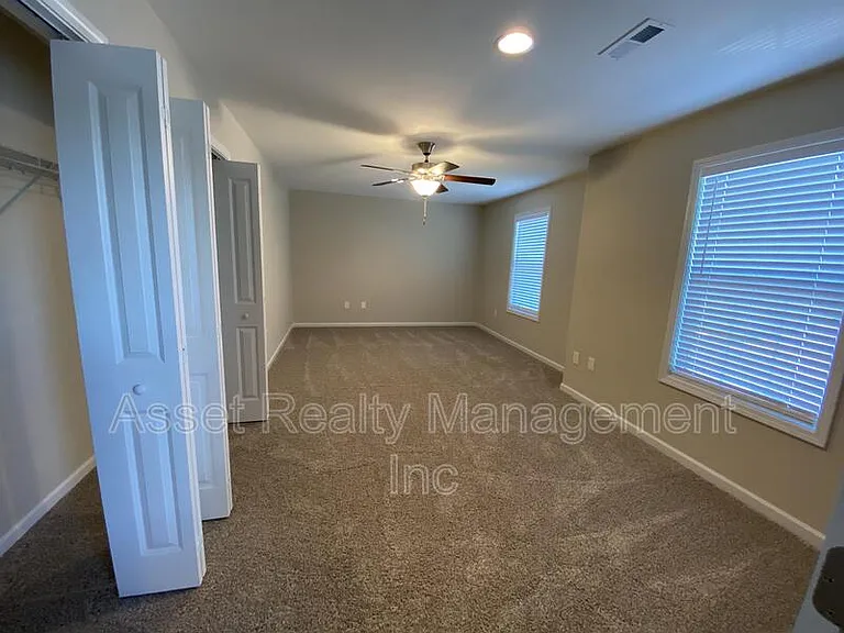 1116 Cloud View Dr — Photo 25