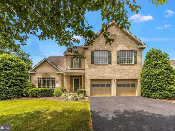 5610 Broadmoor Ter N, Ijamsville, MD 21754