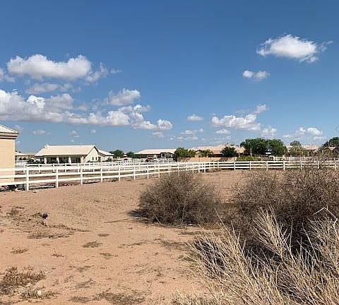 5th image of 8483 S Valley Vista Pl