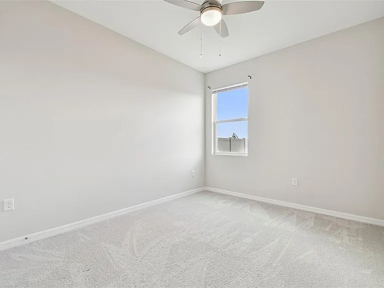 3827 Sunny Spring St — Photo 20