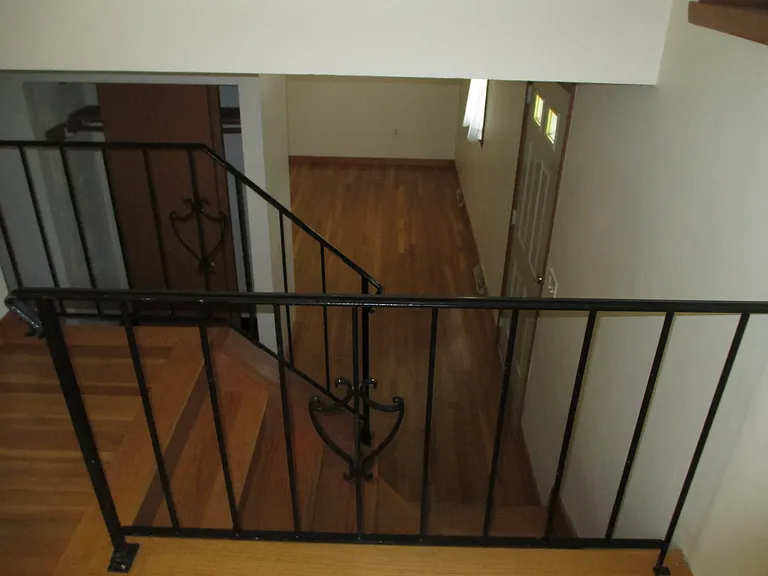 1 Cayuga Dr — Photo 13