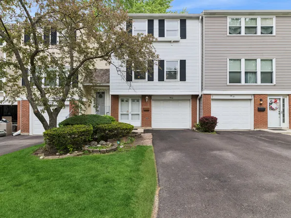 1813 Lancashire Ct, Schaumburg, IL 60194