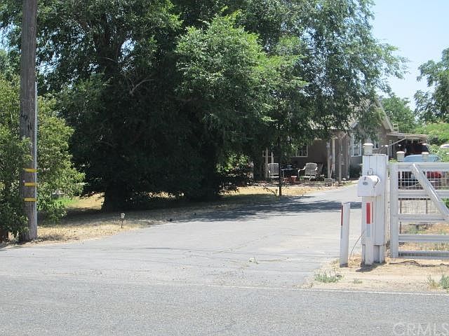 1st image of 1911 W Belcher Ave