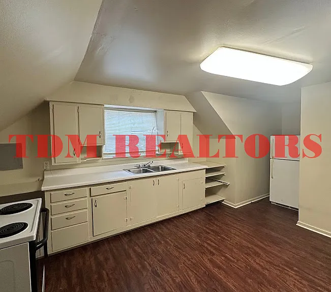 1031 Ingleside Ave #2 — Photo 8