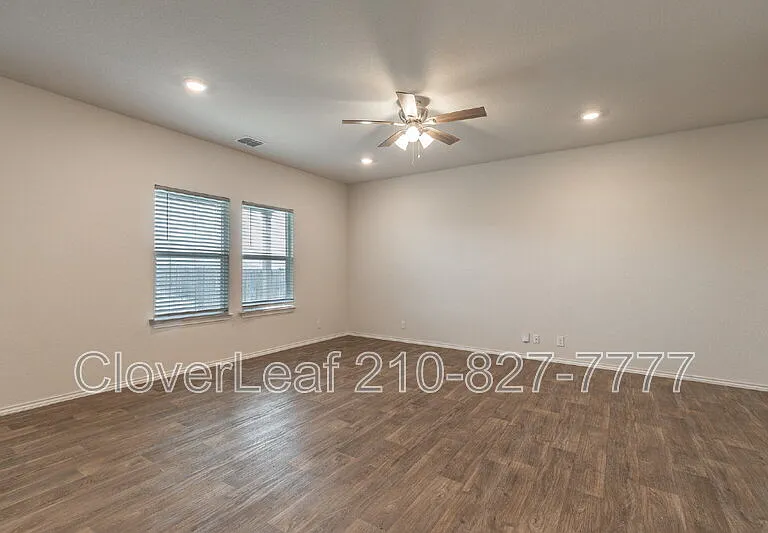 4242 Busbee Flds — Photo 9