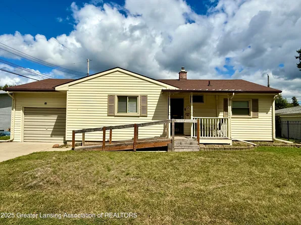 2521 Hopkins Ave, Lansing, MI 48912