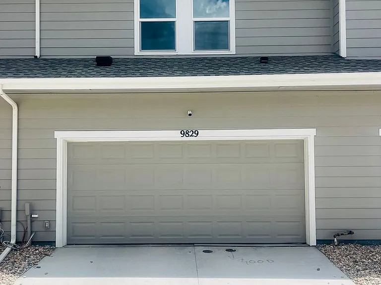 9829 Paluxy Hts — Photo 17