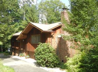 45 Cliff Rd, West Milford, NJ 07480