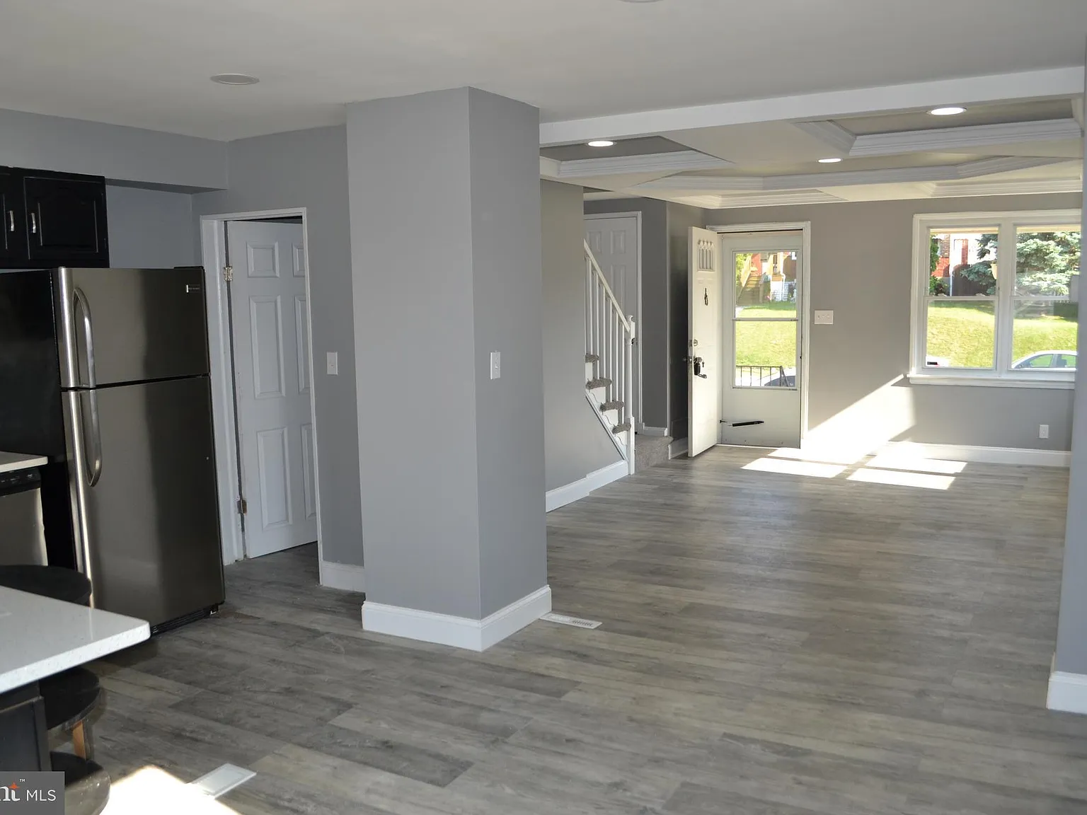 3 bed, 1606 sqft, $1,995 — Photo 4