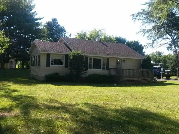 1360 Huntly Rd, Niles, MI 49120