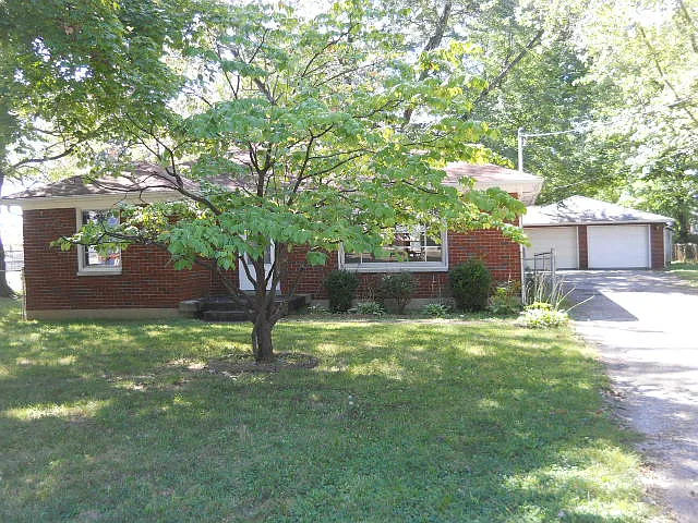 4834 Westside Dr photo 1
