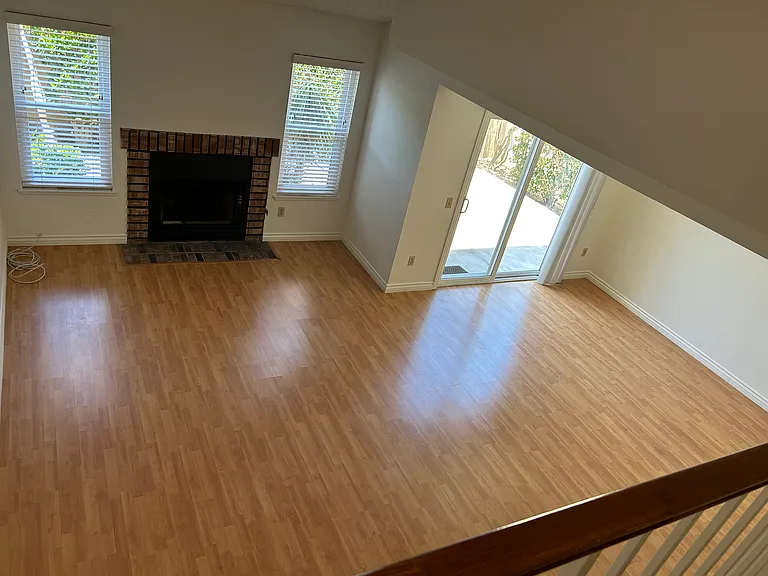 4801 Heil Ave — Photo 9