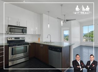 Gateway Dr #316, Surrey, BC