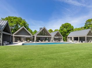 9 Margarets Dr, Shelter Island, NY 11964