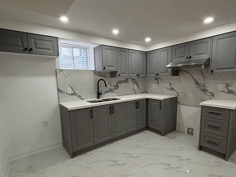 1572 Honey Locust Pl #BASEMENT — Photo 10
