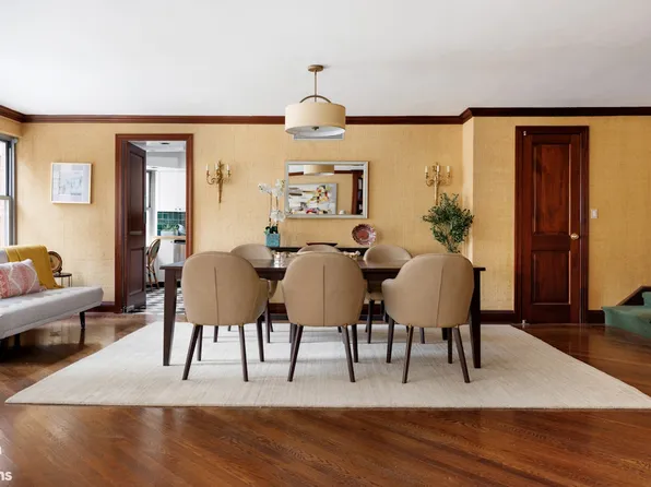 114 East 72nd Street 67B image 2 of 11