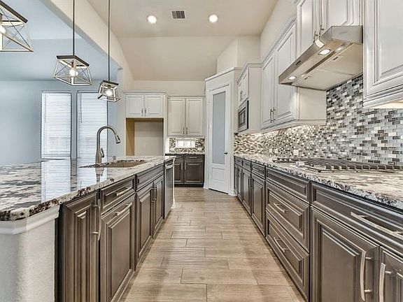 3rd image of 1839 Golden Cape Dr