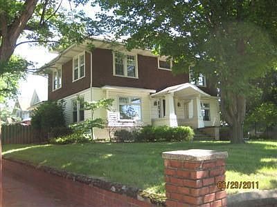 2nd image of 261 Norton Ave