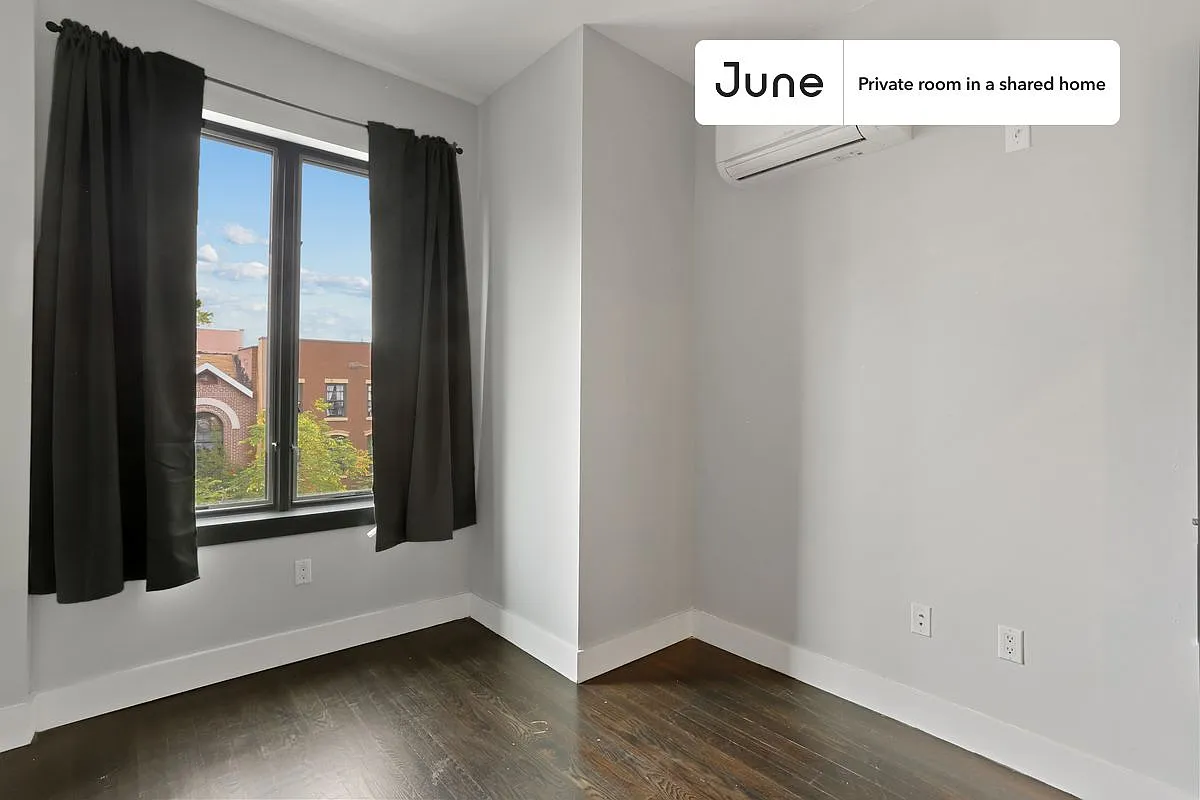 Full bedroom in 4 bed/2 bath home in Bedford-Stuyvesant #733 A — Photo 3