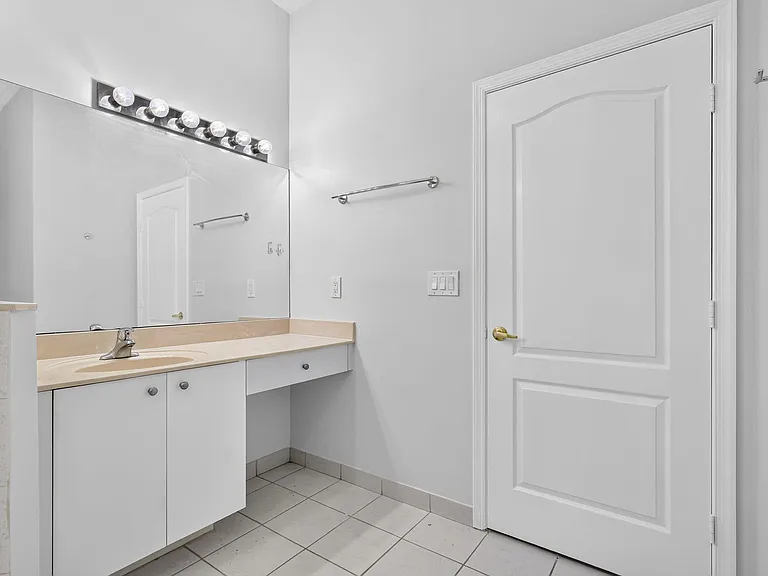 5614 Sunberry Cir — Photo 22