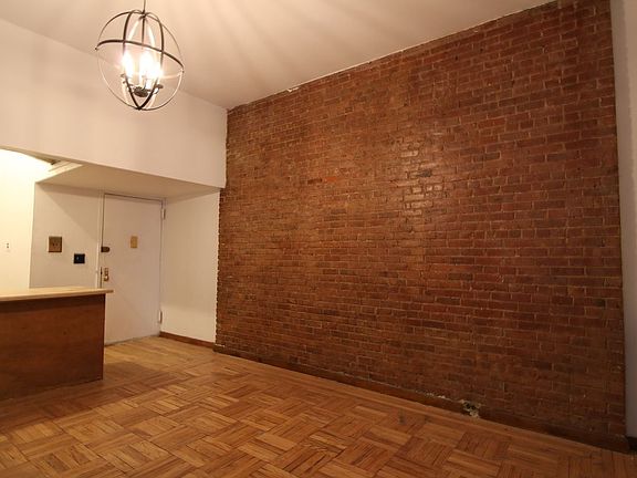 3rd image of 159 W 80th St #1D