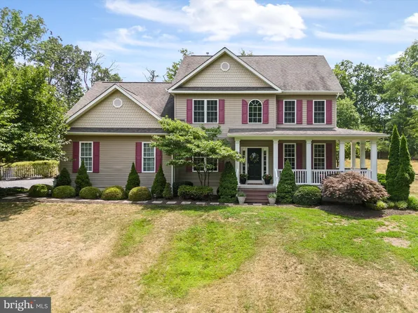 1560 Cedar Grove Rd, Winchester, VA 22603