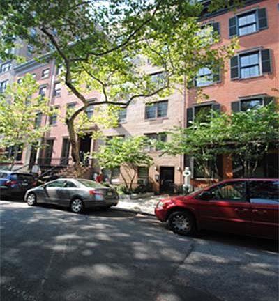 3rd image of 21 Gramercy Park S APT 4C
