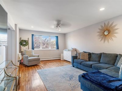 6 Florence Avenue #15c, Freeport, NY, 11520