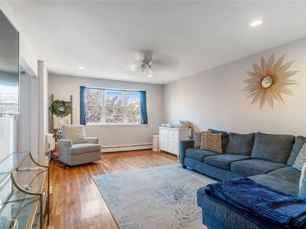 6 Florence Avenue #15c, Freeport, NY 11520