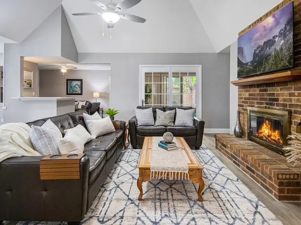 (undisclosed Address), Carrollton, TX 75010